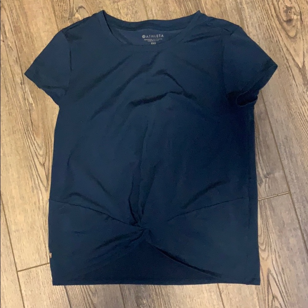 Athleta blue workout shirt